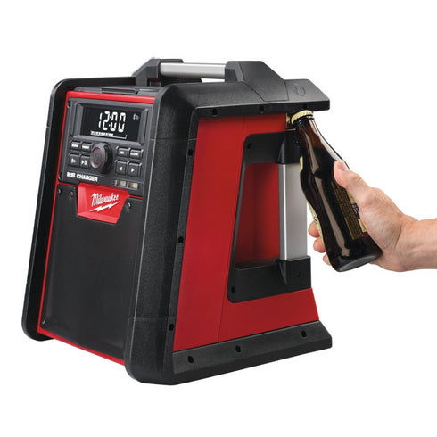 Akumulatorski radio punjač M18 RC-0 Milwaukee 4933446639